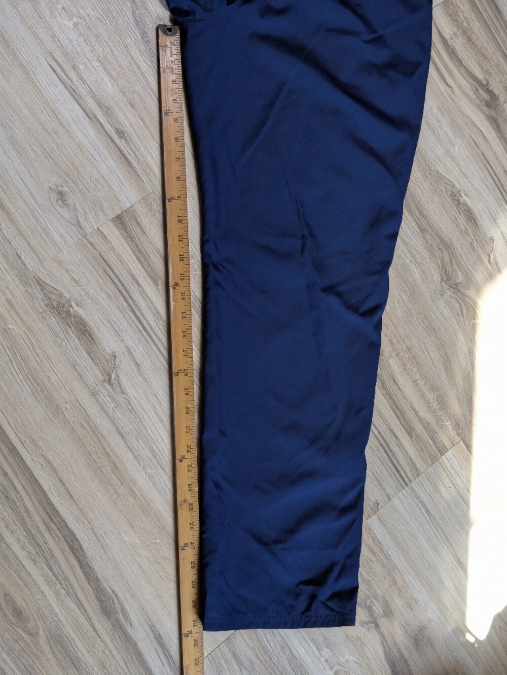 Under Armour HeatGear Windbreaker Mesh Lined Jogging Pants Navy - Picture 5 of 13